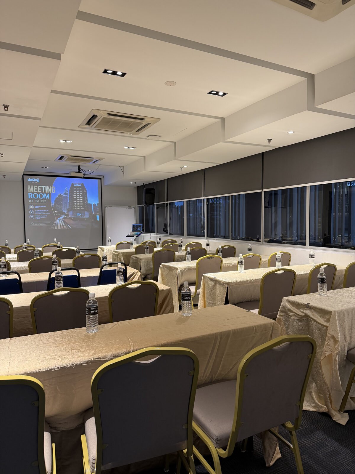 deKing Hotel KLCC meeting room in U-Shape conference layout